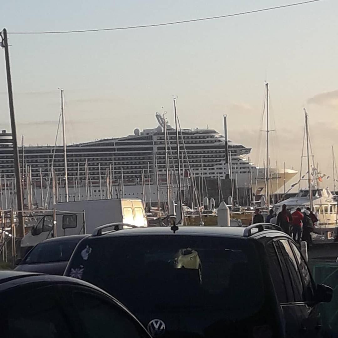 Lesembruns Hotel Le Havre Ngoại thất bức ảnh